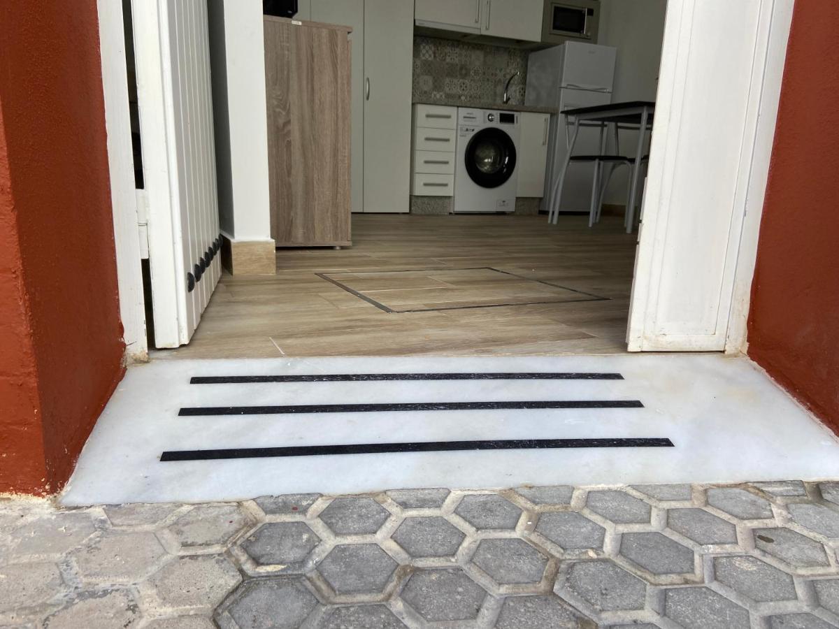 Apartamento Cruz Roja C Seville Ngoại thất bức ảnh