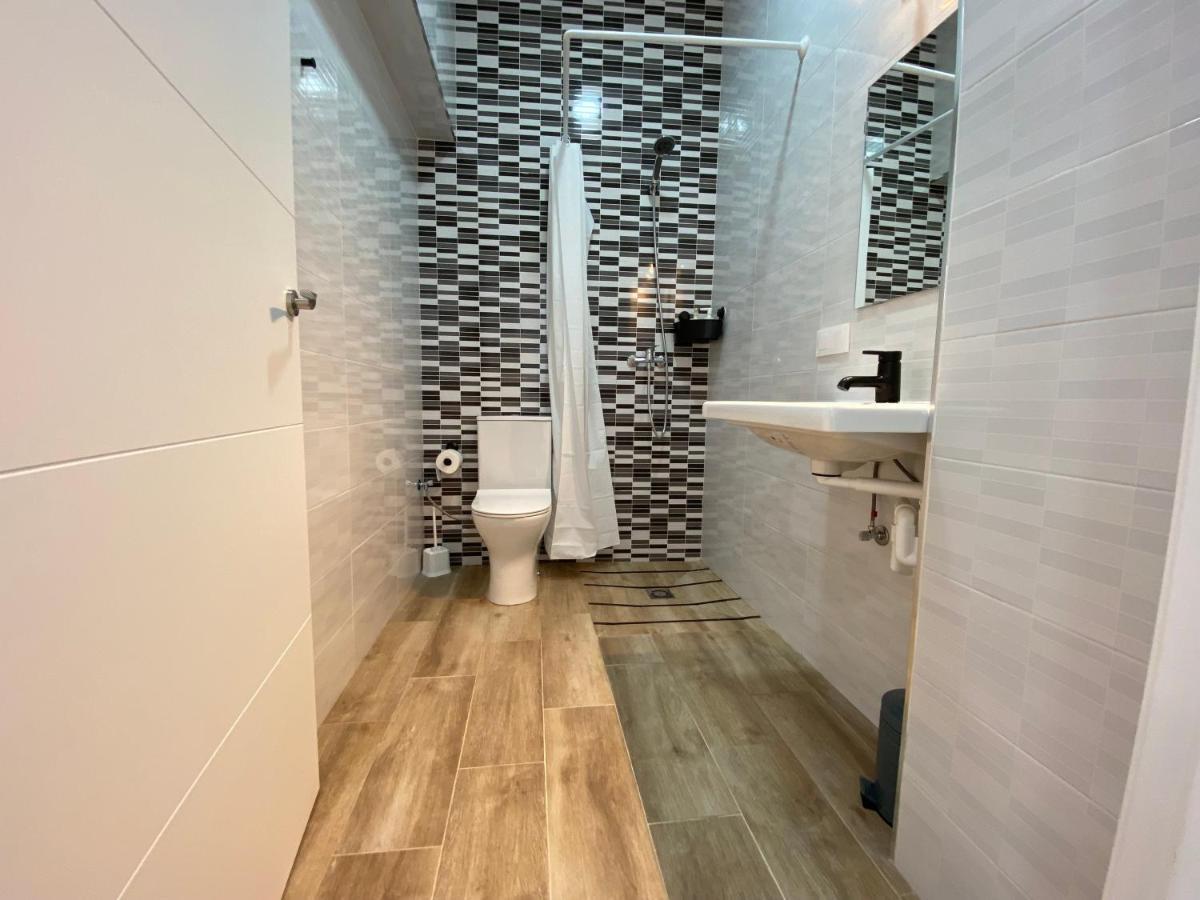Apartamento Cruz Roja C Seville Ngoại thất bức ảnh