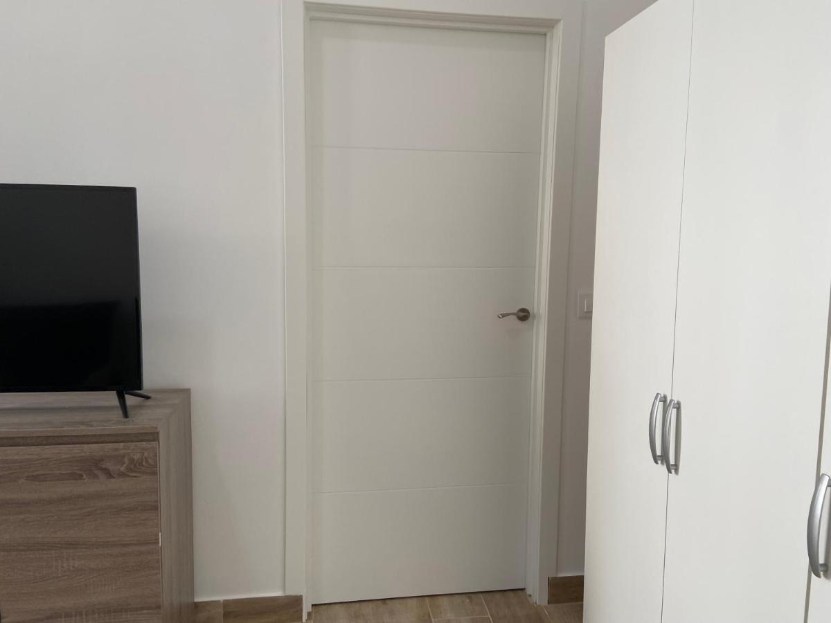 Apartamento Cruz Roja C Seville Ngoại thất bức ảnh