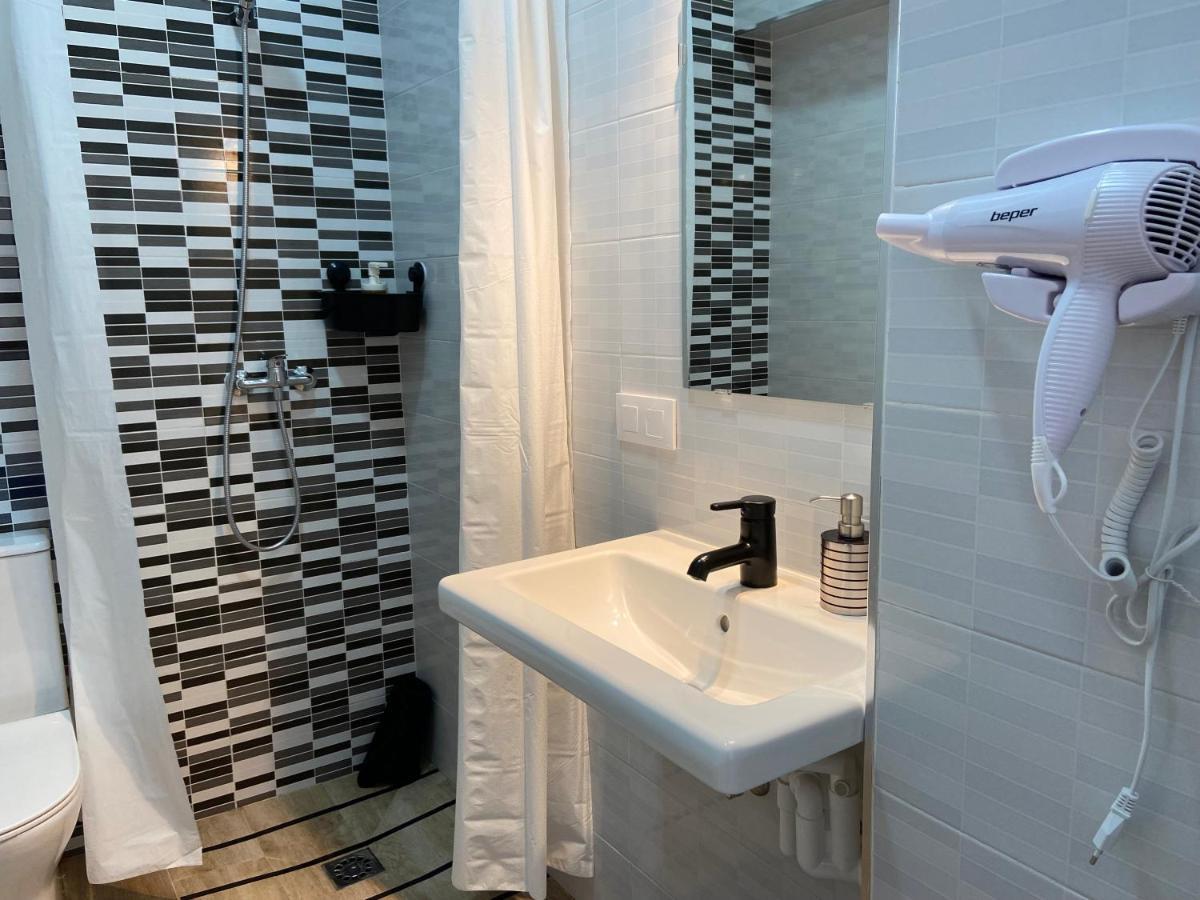 Apartamento Cruz Roja C Seville Ngoại thất bức ảnh